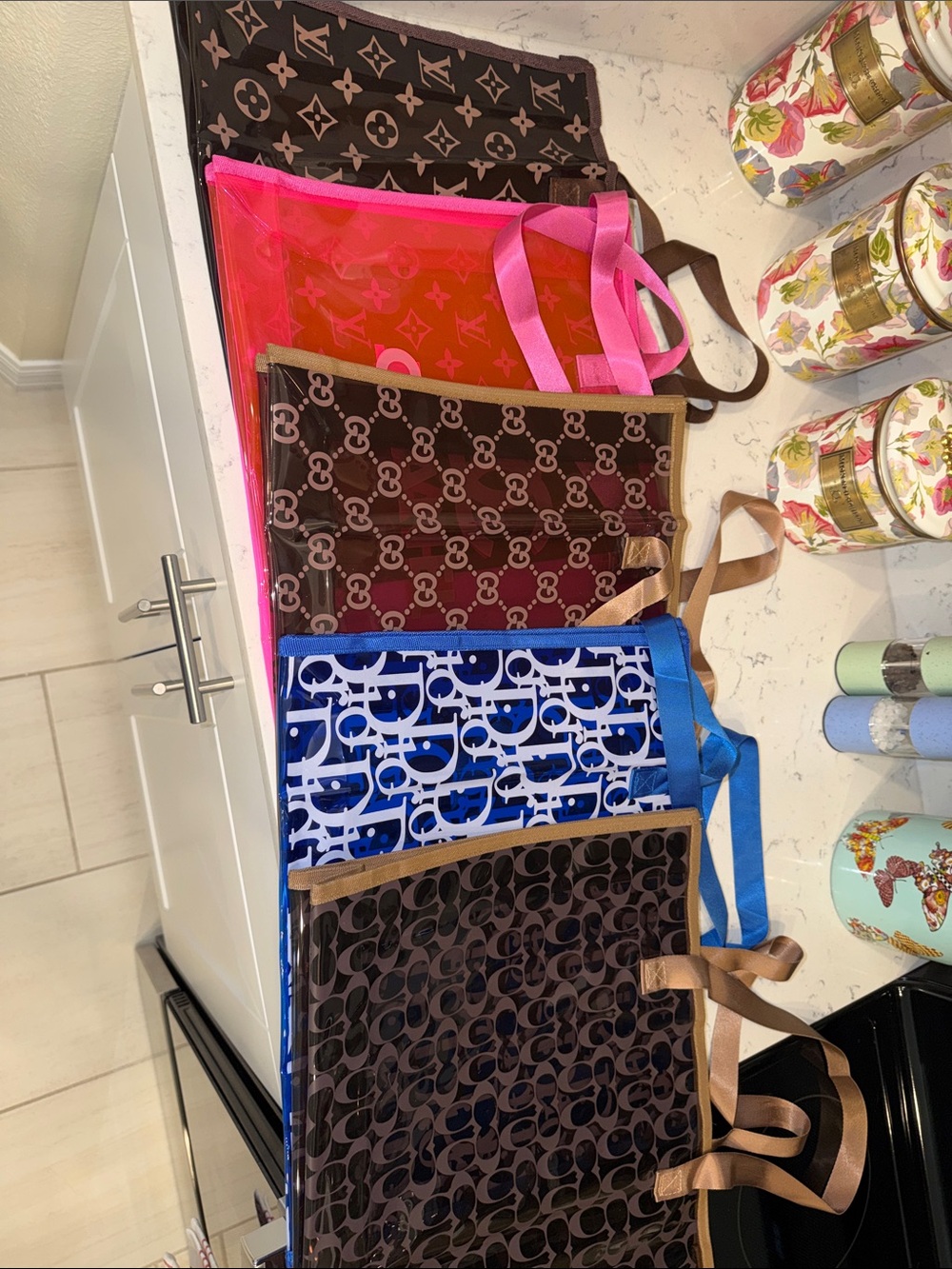 Plastic reusable totes